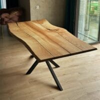 Стіл з масиву ясену