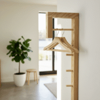 Вішалка настінна