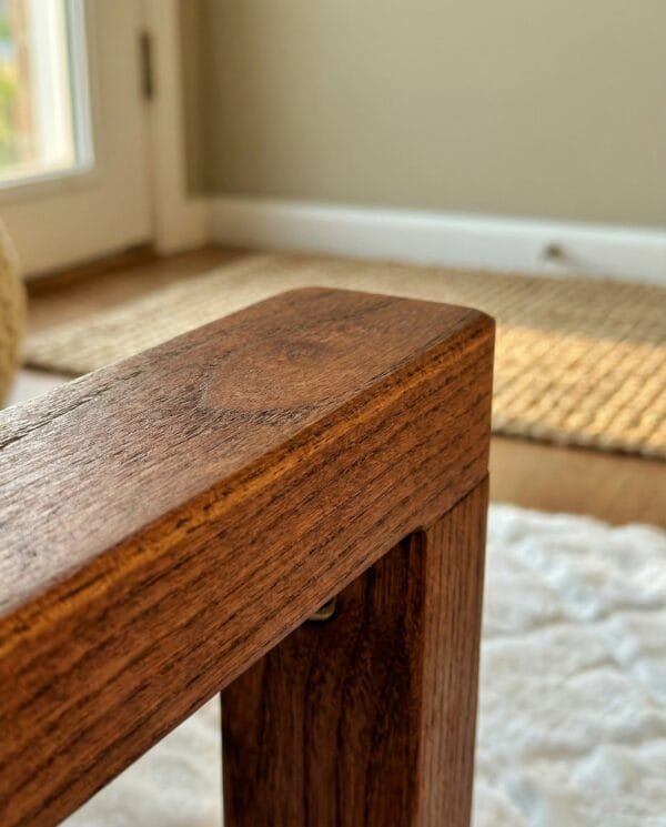 Полиця підлогова Mahagonirot